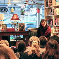 Book presentation image