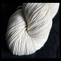 Silk blend yarn image